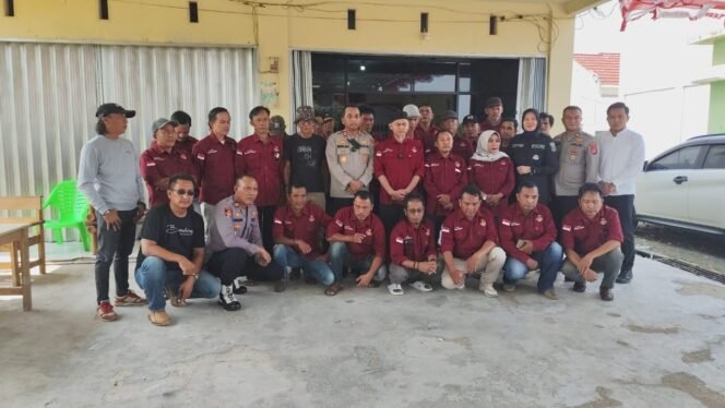 
					Polres Pesawaran Gelar Silaturahmi Harkamtibmas ke Kantor AMP, Tampung Aspirasi hingga Bahas Kondusifitas Daerah