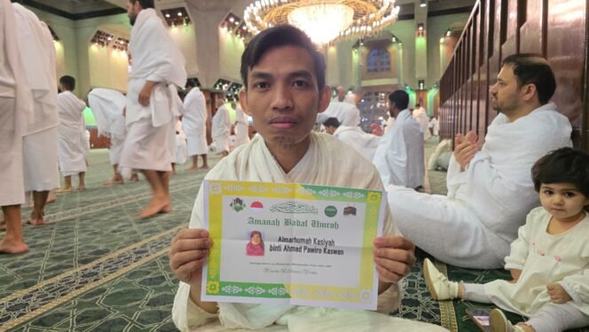 
					Keluarga Terharu, Badal Umroh untuk Almarhumah Ibu Kasiyah Dilaksanakan di Momen Ramadhan