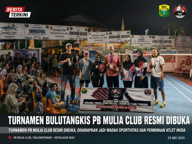 
					“Pecah”, Ratusan Penonton Padati Pembukaan Turnamen Badminton 3 Banjar di PB Mulia